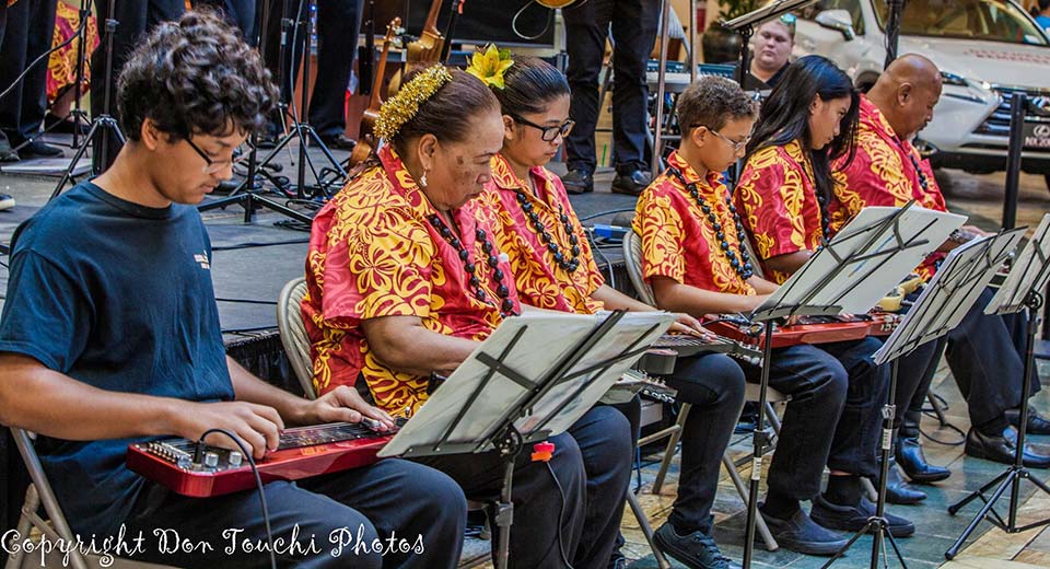 Ke Kula Mele Steel Guitar Students